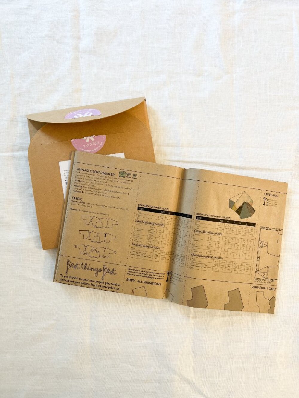 Sewing Pattern - Papercut Patterns - Pinnacle Top - Picture 3 of 5